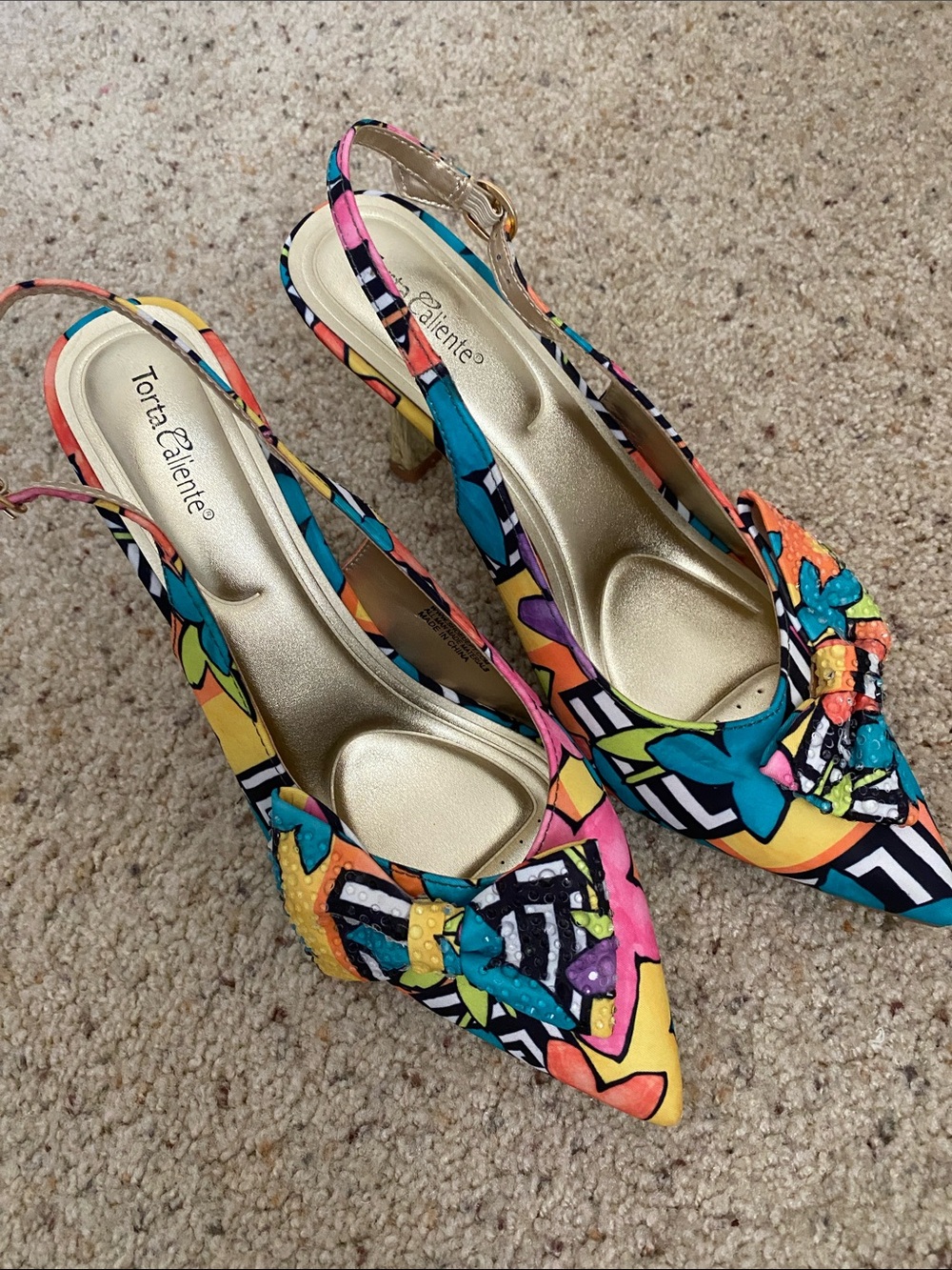 Torta Caliente Multicolor Floral Slingback Heels